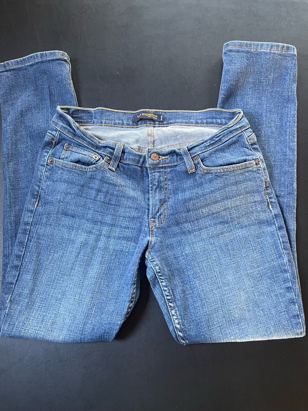 Levi Too Super Low 524